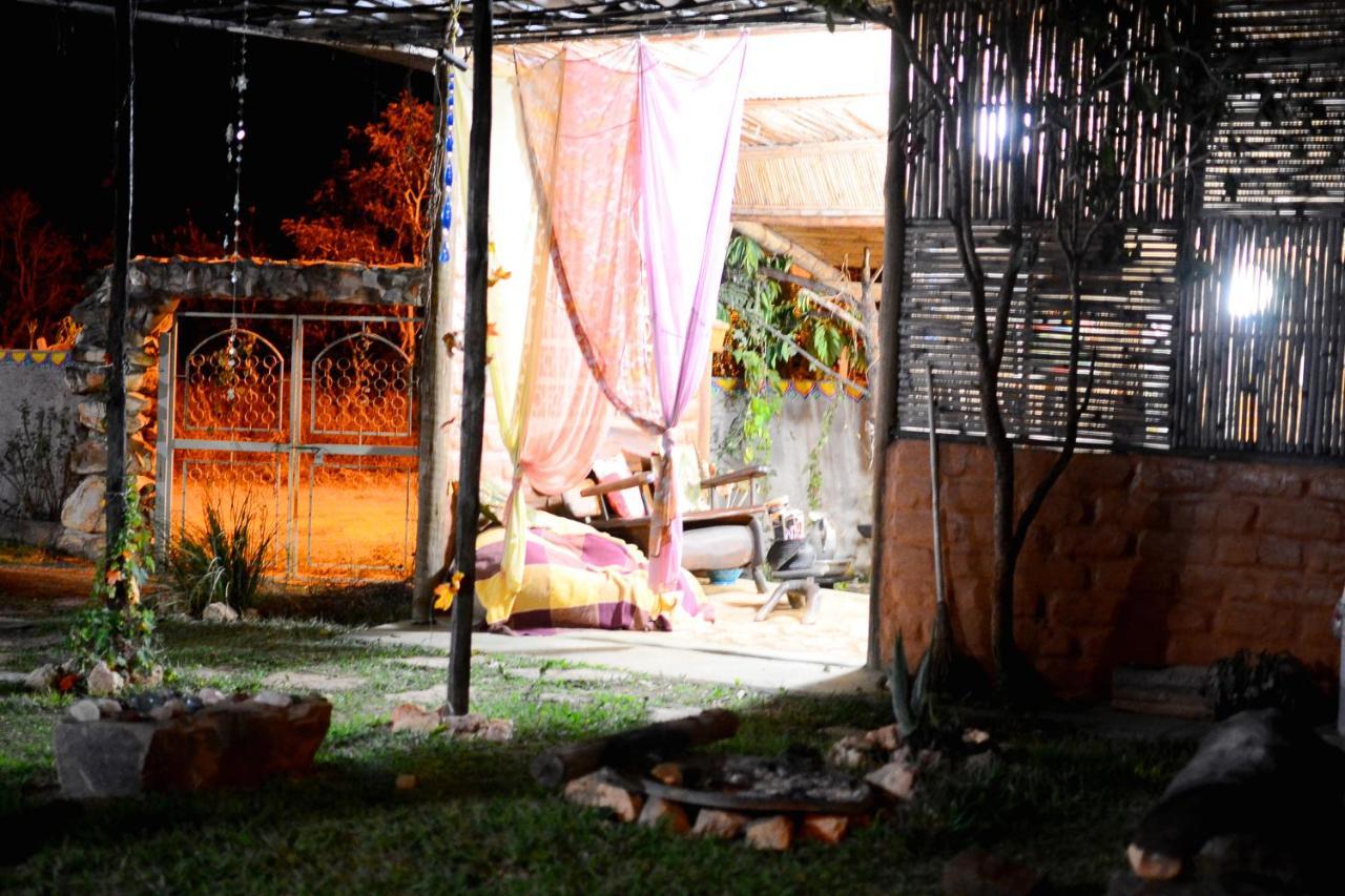 Shanti - Hospedaria Na Vila De Sao Jorge エクステリア 写真